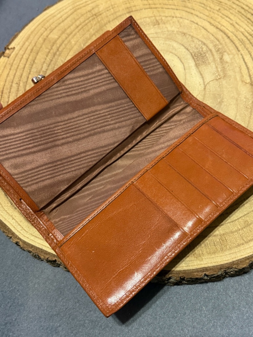 Dooney & Bourke Vintage Brown Leather Wallet Checkbook AS IS - Picture 6 of 11